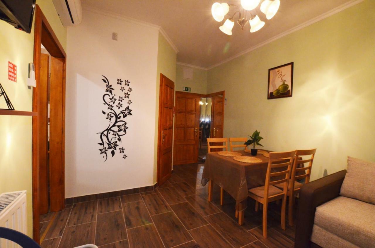 Bathory Apartman Lejlighed Eger Eksteriør billede